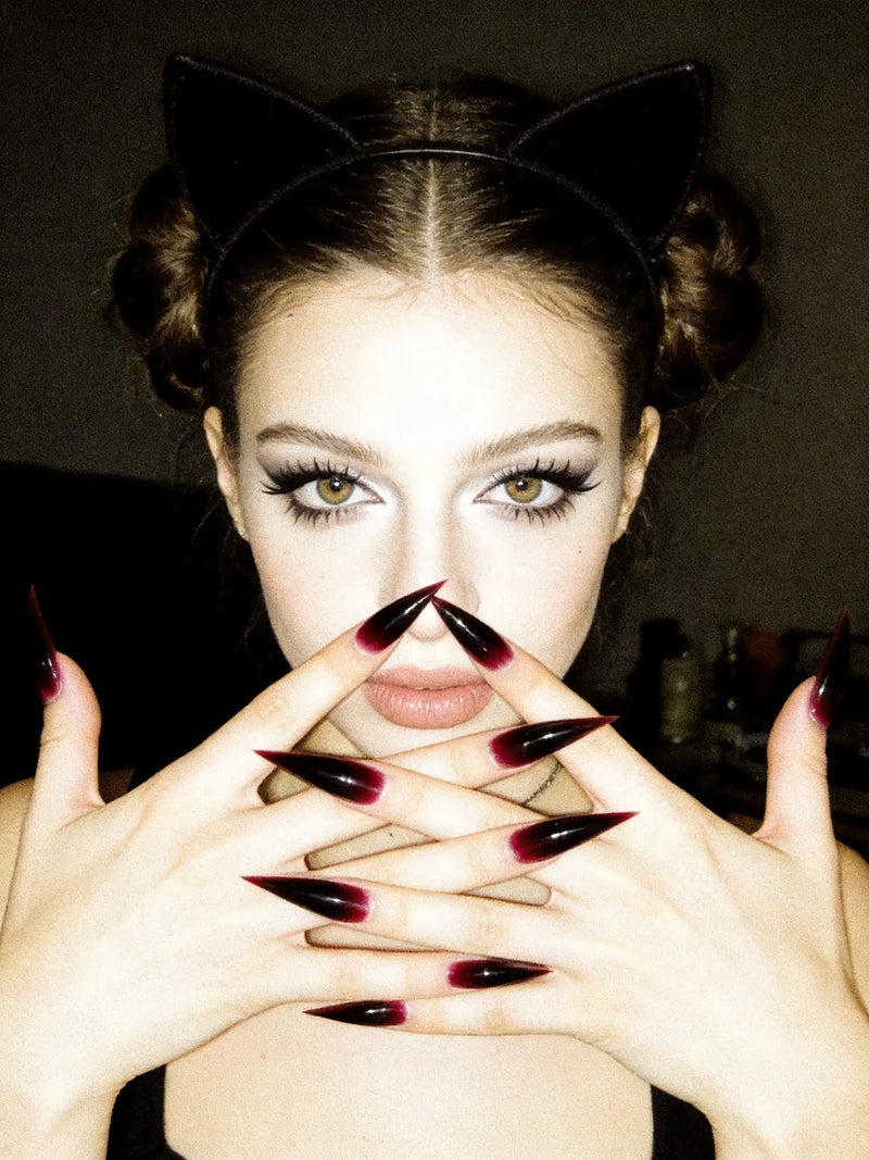 Wine-Tipped Claws