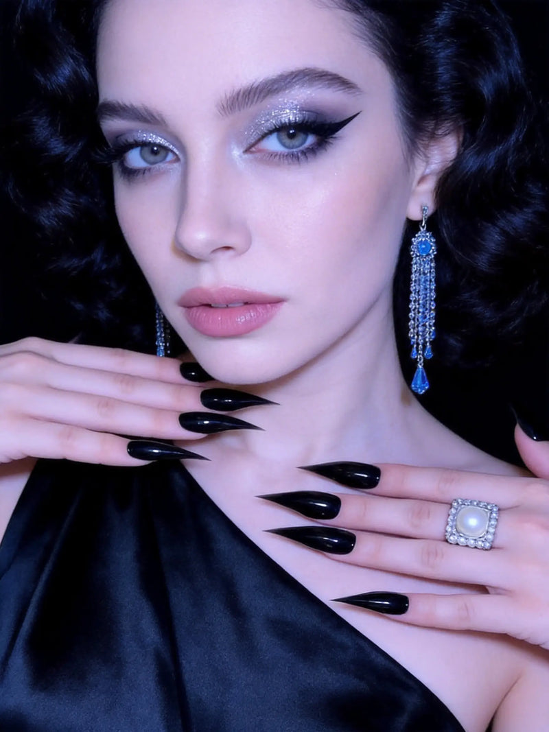 Onyx Claws